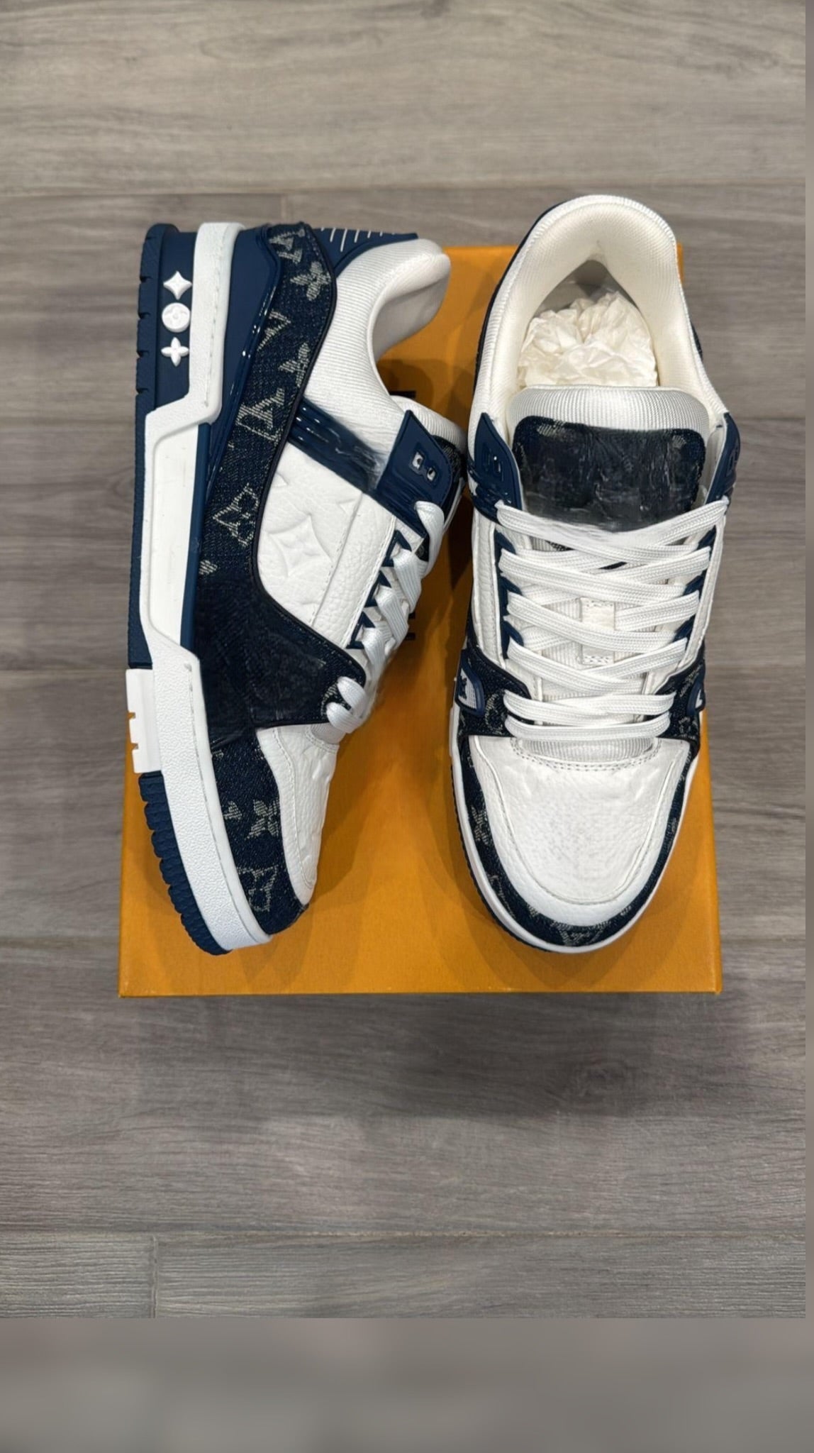 Navy Blue Trainer